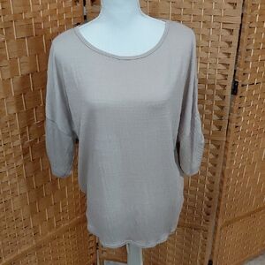 Max Studio Light Taupe Short Sleeve Top
